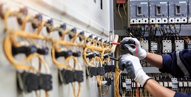 Professional Generator Installation technician working in Rogers, TX